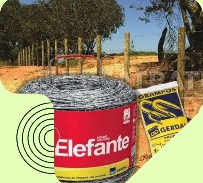 imagem cerca rural mourão tratado eucatratus com arame farpado elefante e grampos