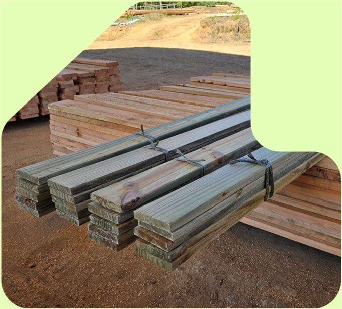 imagem madeira serrada deck réguas tábuas pinus tratado eucatratus