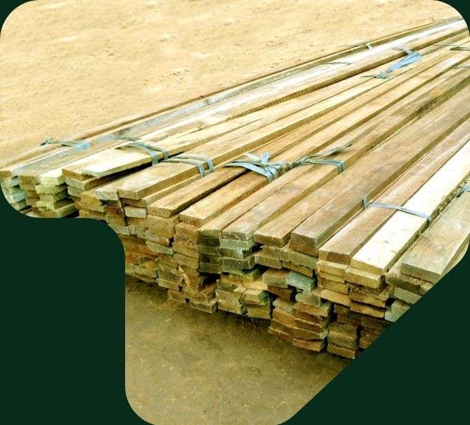 imagem madeira serrada ripas ripões sarrafo eucalipto tratado eucatratus